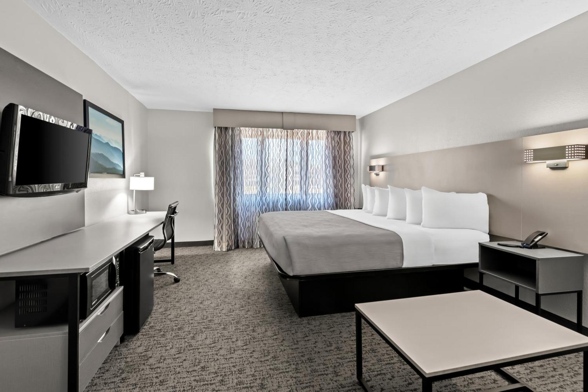 Quality Inn & Suites At Dollywood Lane Pigeon Forge Exterior foto
