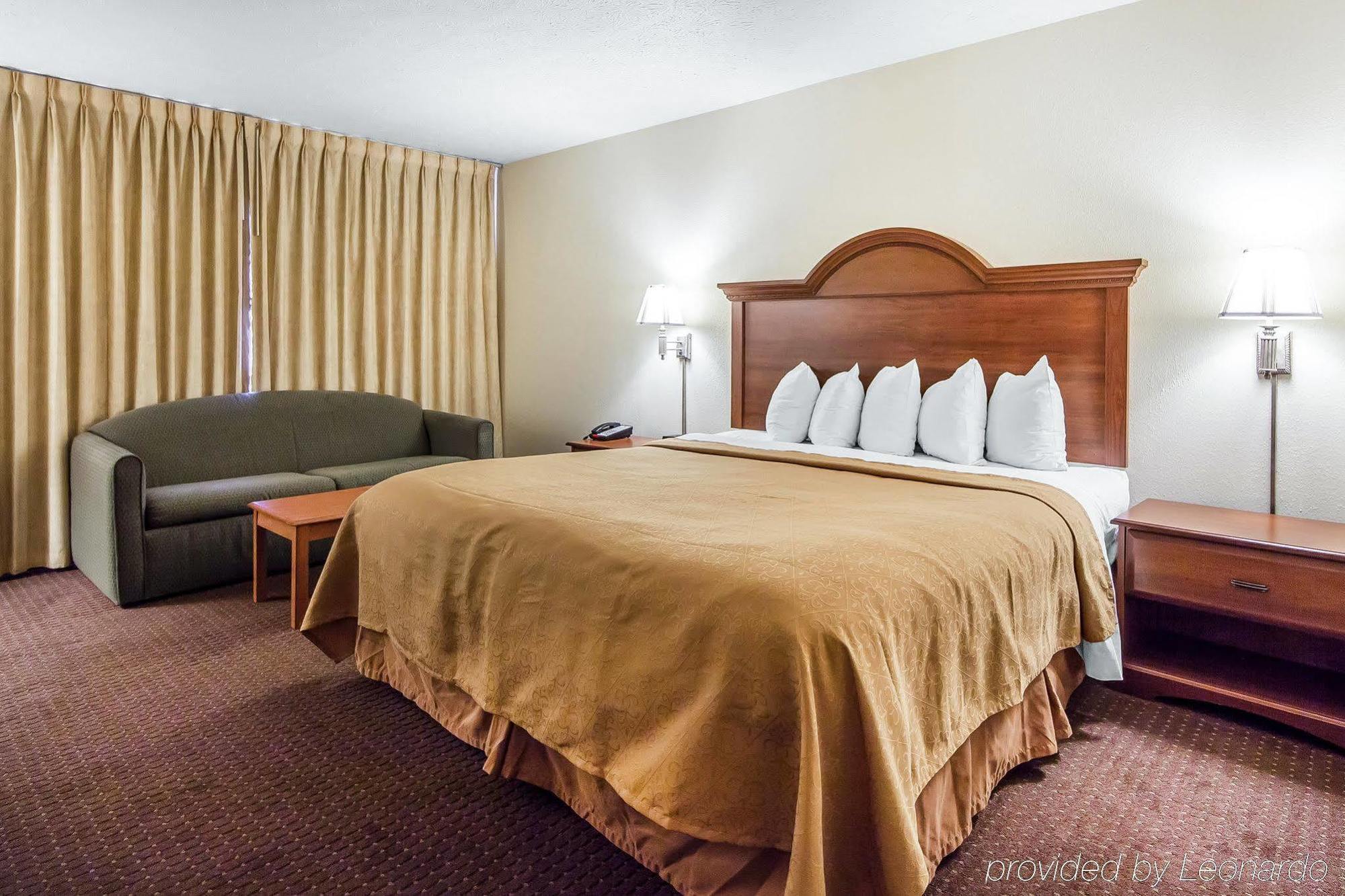Quality Inn & Suites At Dollywood Lane Pigeon Forge Exterior foto